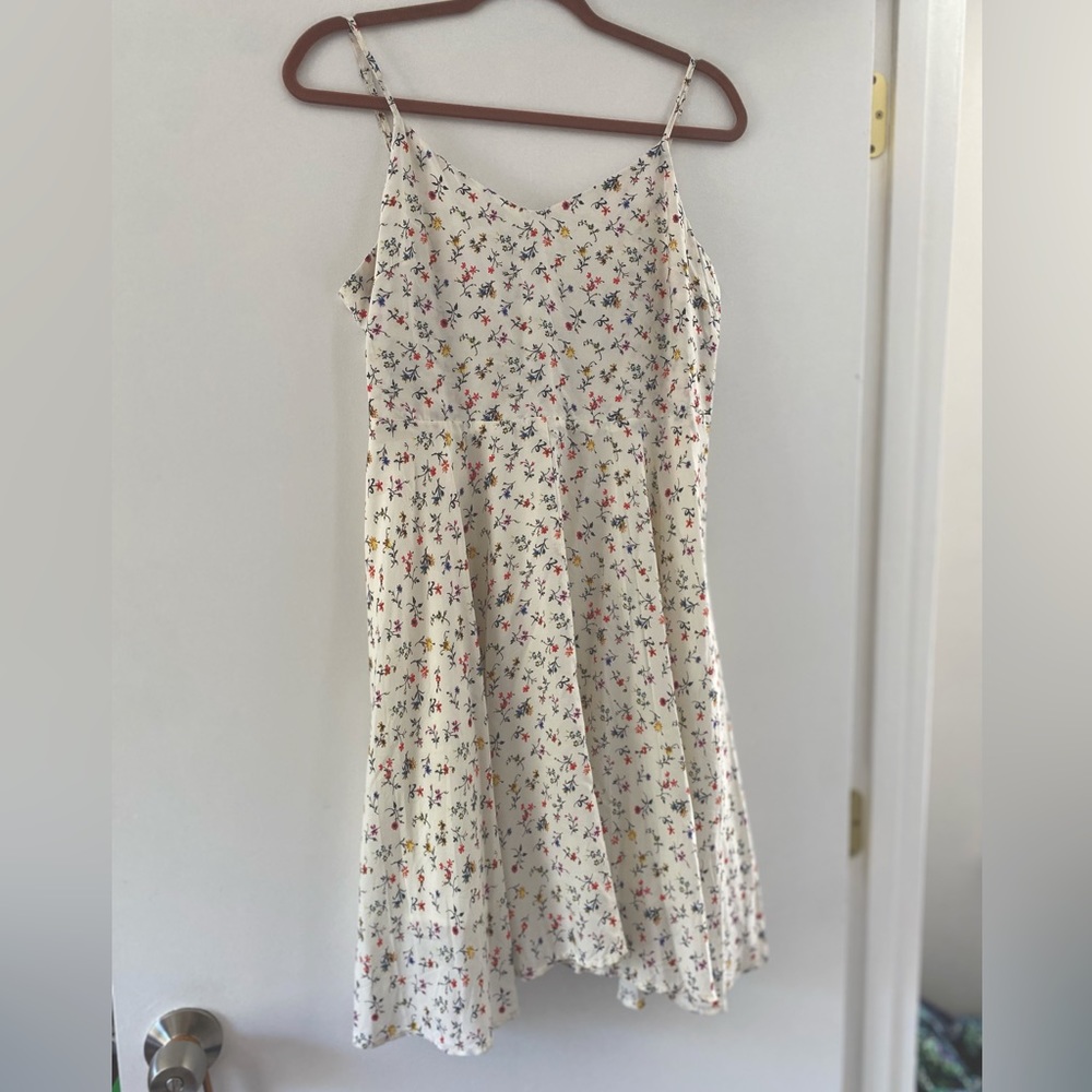 Gap white floral print dress